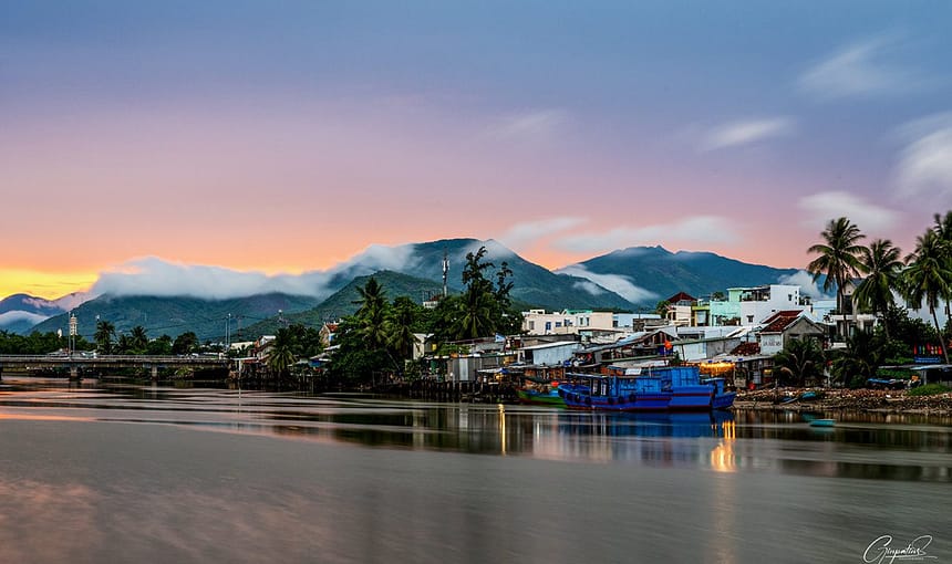 XÓM CỒN – CHIỀU BÌNH YÊN